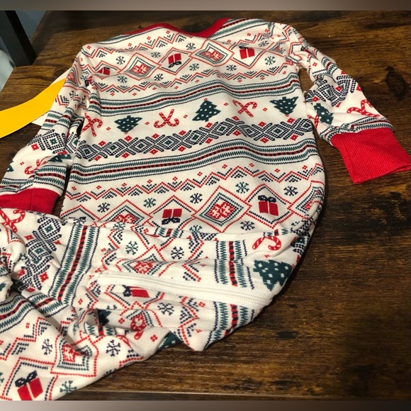 Gender Neutral Baby Holiday Blanket Sleeper Super Soft Snug Fitting 6 Months NWT - Picture 7 of 7